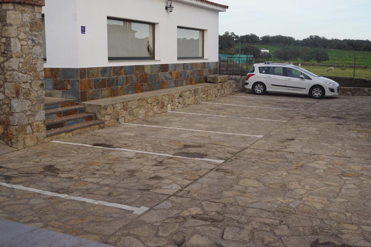 Apartamentos Rurales Monfraguee Torrejón el Rubio Eksteriør billede