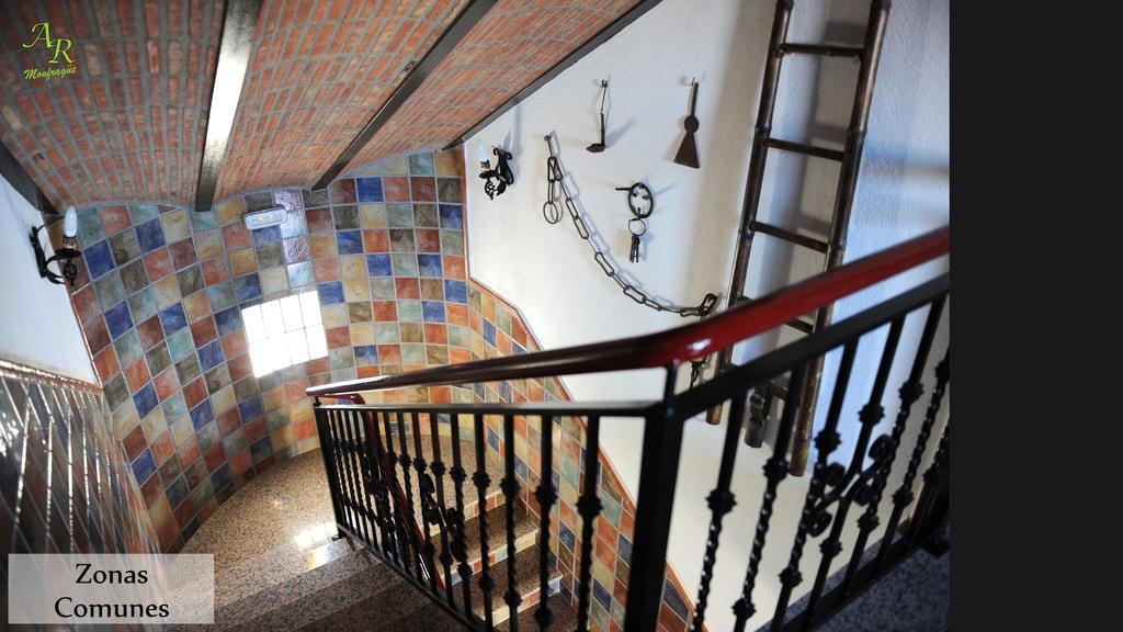 Apartamentos Rurales Monfraguee Torrejón el Rubio Eksteriør billede