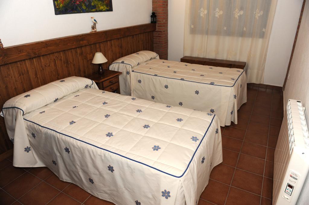 Apartamentos Rurales Monfraguee Torrejón el Rubio Eksteriør billede