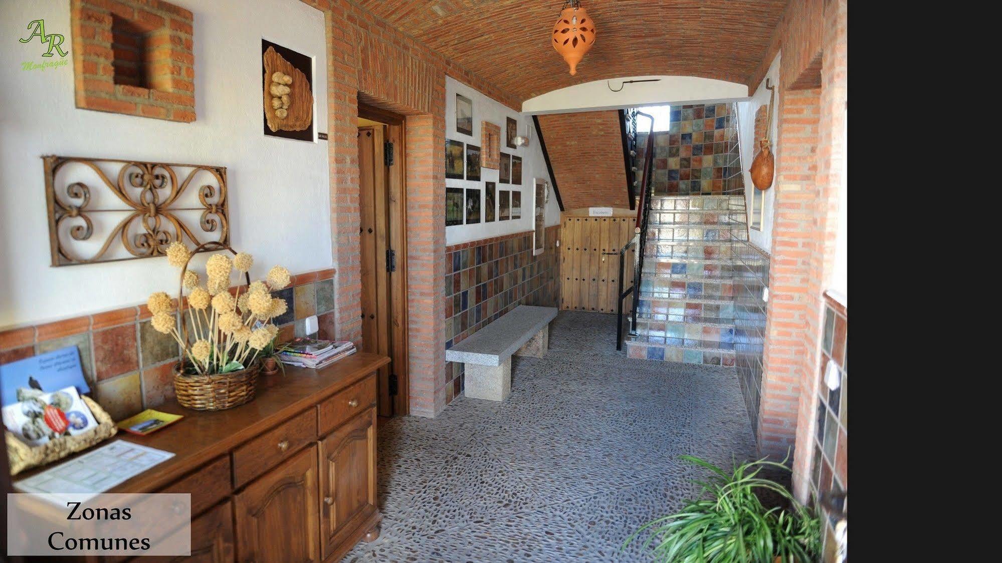 Apartamentos Rurales Monfraguee Torrejón el Rubio Eksteriør billede