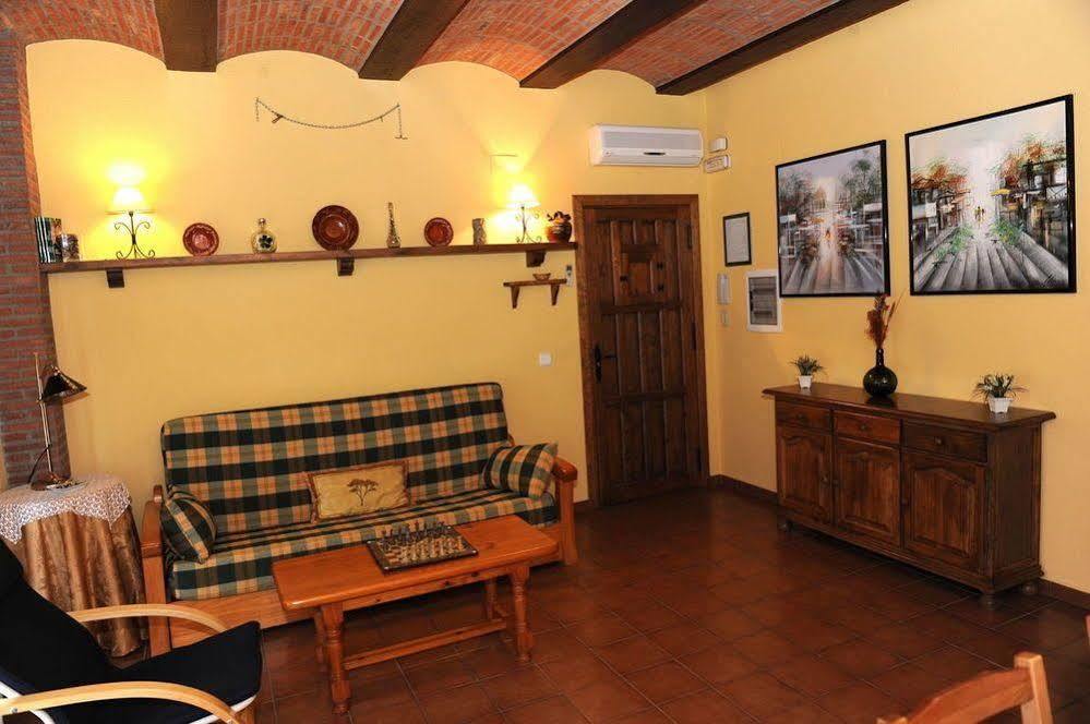 Apartamentos Rurales Monfraguee Torrejón el Rubio Eksteriør billede