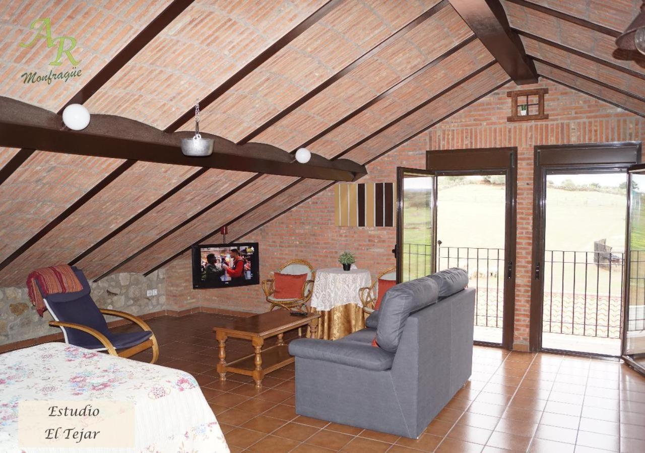 Apartamentos Rurales Monfraguee Torrejón el Rubio Eksteriør billede