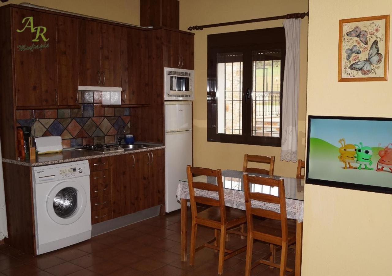 Apartamentos Rurales Monfraguee Torrejón el Rubio Eksteriør billede